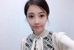 冯姓女网红爆料新闻视频,揭秘娱乐圈惊人内幕